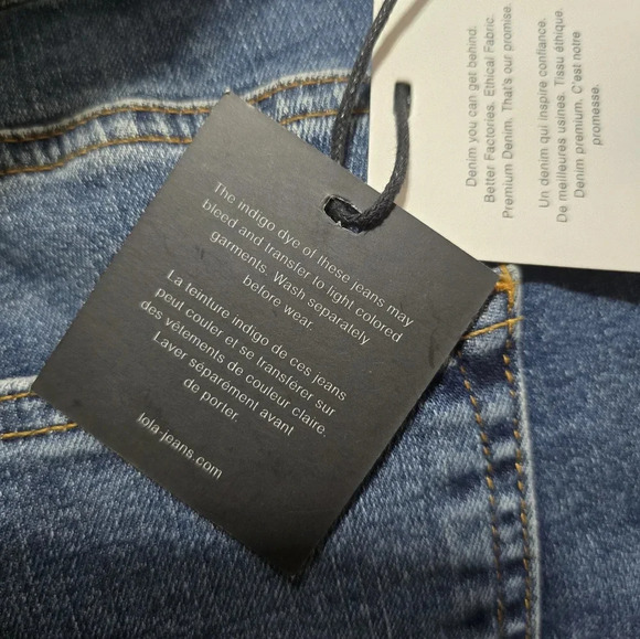 NWT LOLA Bradly-DIS Midrise Flare Jeans, Medium Wash, Destructed, Size 32. - Picture 13 of 13